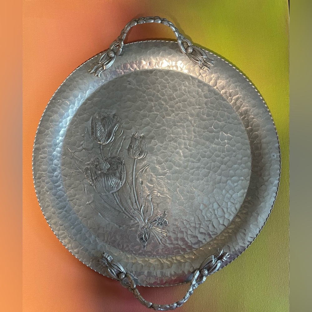 Vintage Hand Wrought Aluminum Tray by Rodney Kent “Tulip” #409